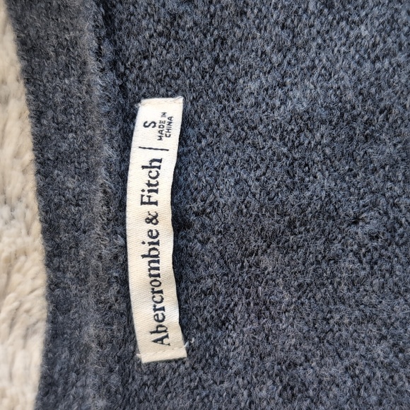 Abercrombie Puff Sleeve Pointelle Cropped Cardigan - Picture 3 of 4